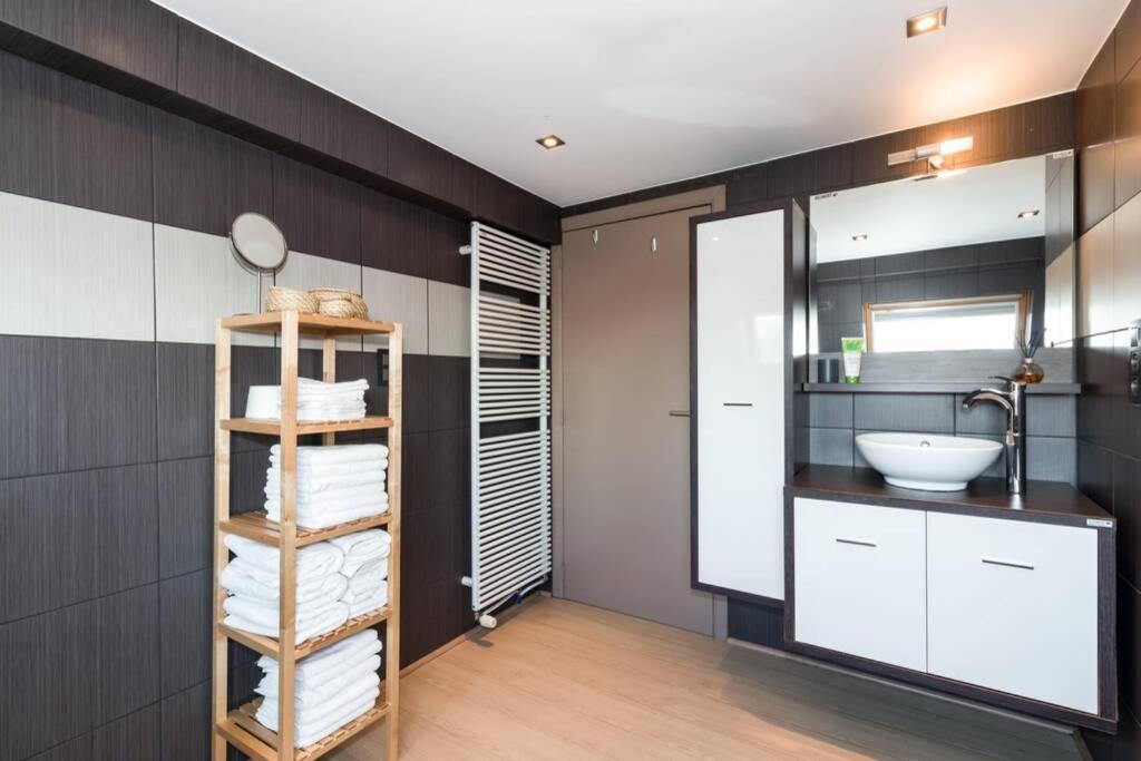 Duplex Appertement Met Zicht Damse Vaart @ Brugge Lägenhet Exteriör bild